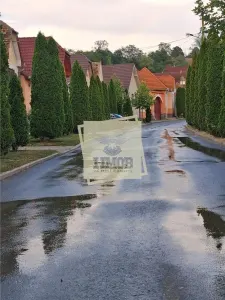 Teren intravilan cu toate utilitatile de 700 mp utili Bungard - Selimbar
