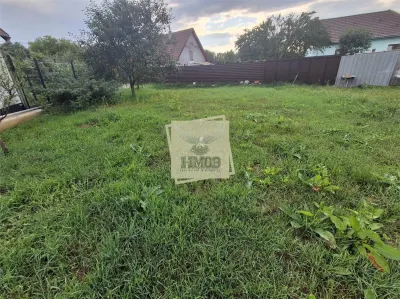 Teren intravilan cu toate utilitatile de 700 mp utili Bungard - foto 3