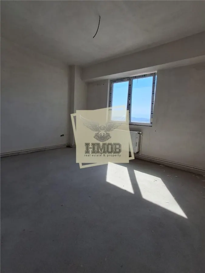 Apartament decomandat cu 3 camere  Mihai Viteazu - foto 6