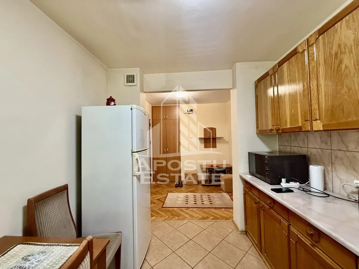Apartament 3 camere, 2 bai, etaj 1, mobilat, zona Olimpia-Stadion - foto 19