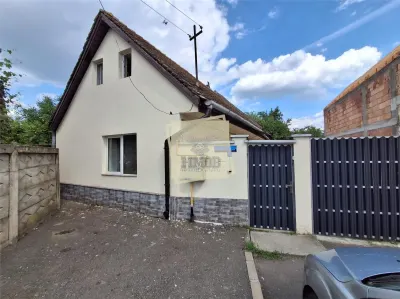 Casa individuala cu 5 camere si terasa inchisa - Sibiu