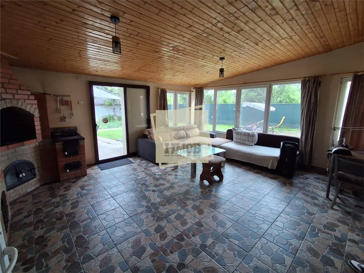 Casa individuala cu 5 camere si terasa inchisa - foto 12