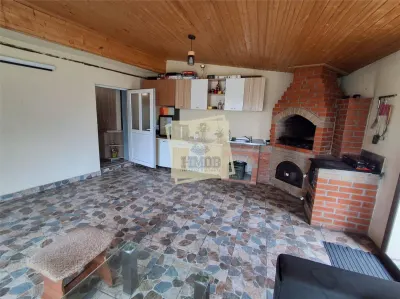 Casa individuala cu 5 camere si terasa inchisa - foto 14
