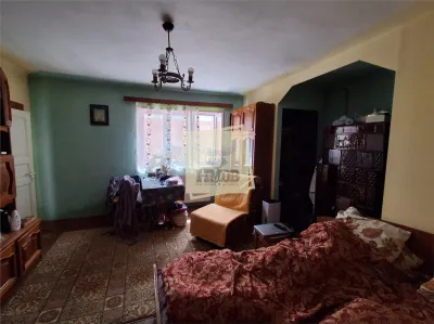 Casa individuala cu 5 camere si terasa inchisa - foto 10