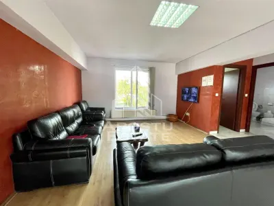 Spatiu comercial 252 mp P+1E, teren 382 mp, zona Elisabetin - foto 3