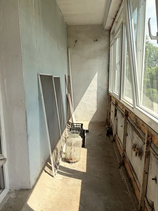 Berceni - Oltenitei - bloc 1982- renovata - foto 6