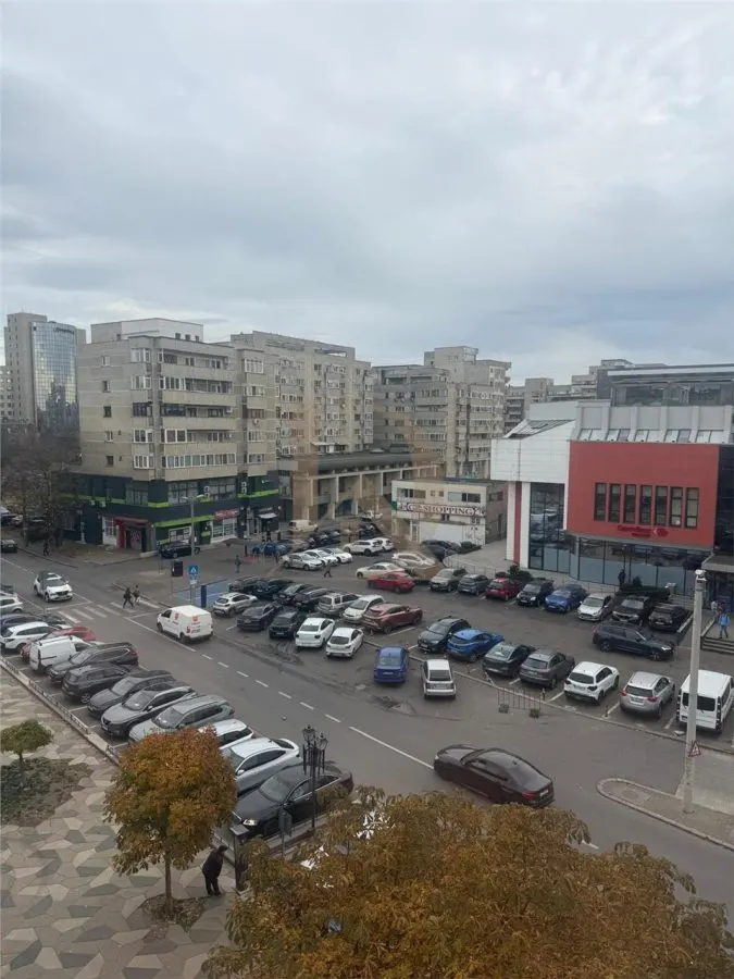 Hala Centrala - Aleea cu castani , apartament 2 camere , 61 mp - foto 5