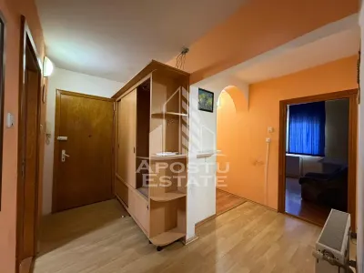 Apartament 3 camere,decomandat,  de vanzare, Soarelui, Timisoara - foto 4
