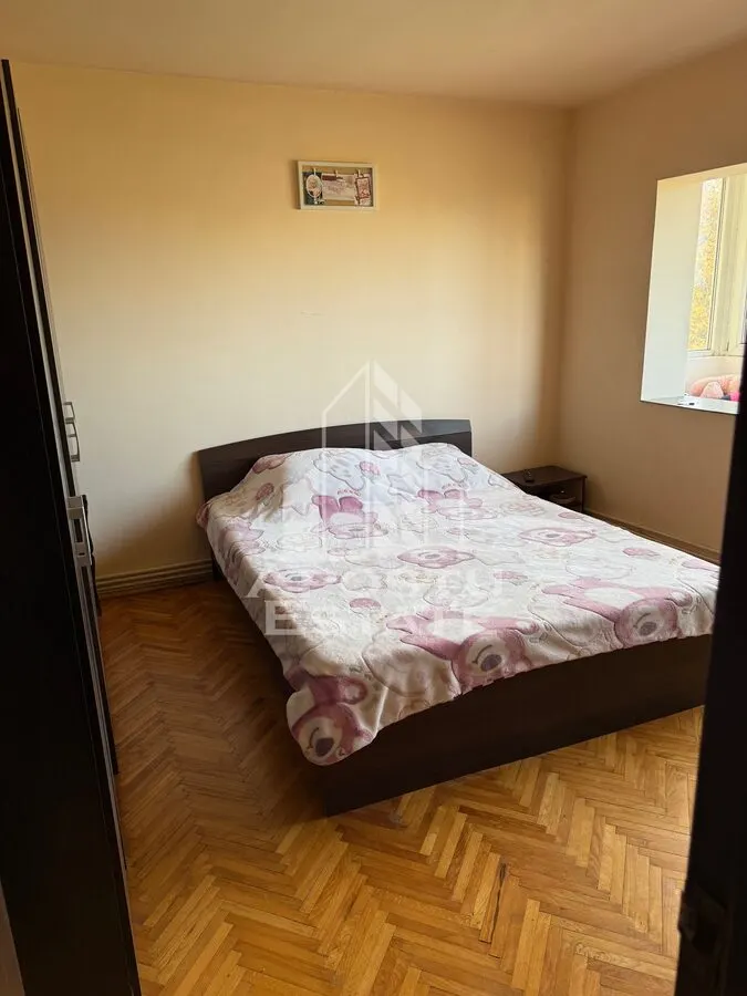 Apartament 3 camere, 2 bai, 2 balcoane, etaj intermediar,Soarelui - foto 6