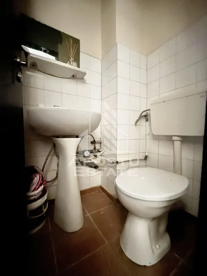Apartament 3 camere, 2 bai, 2 balcoane, etaj intermediar,Soarelui - foto 9