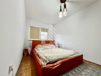 Apartament cu 3 camere,semidecomandat,centrala proprie ,zona Girocului - Timisoara