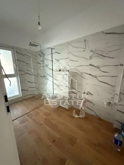 Apartament 2 camere, semidecomandat, bloc nou,loc de parcare, Soarelui - foto 5