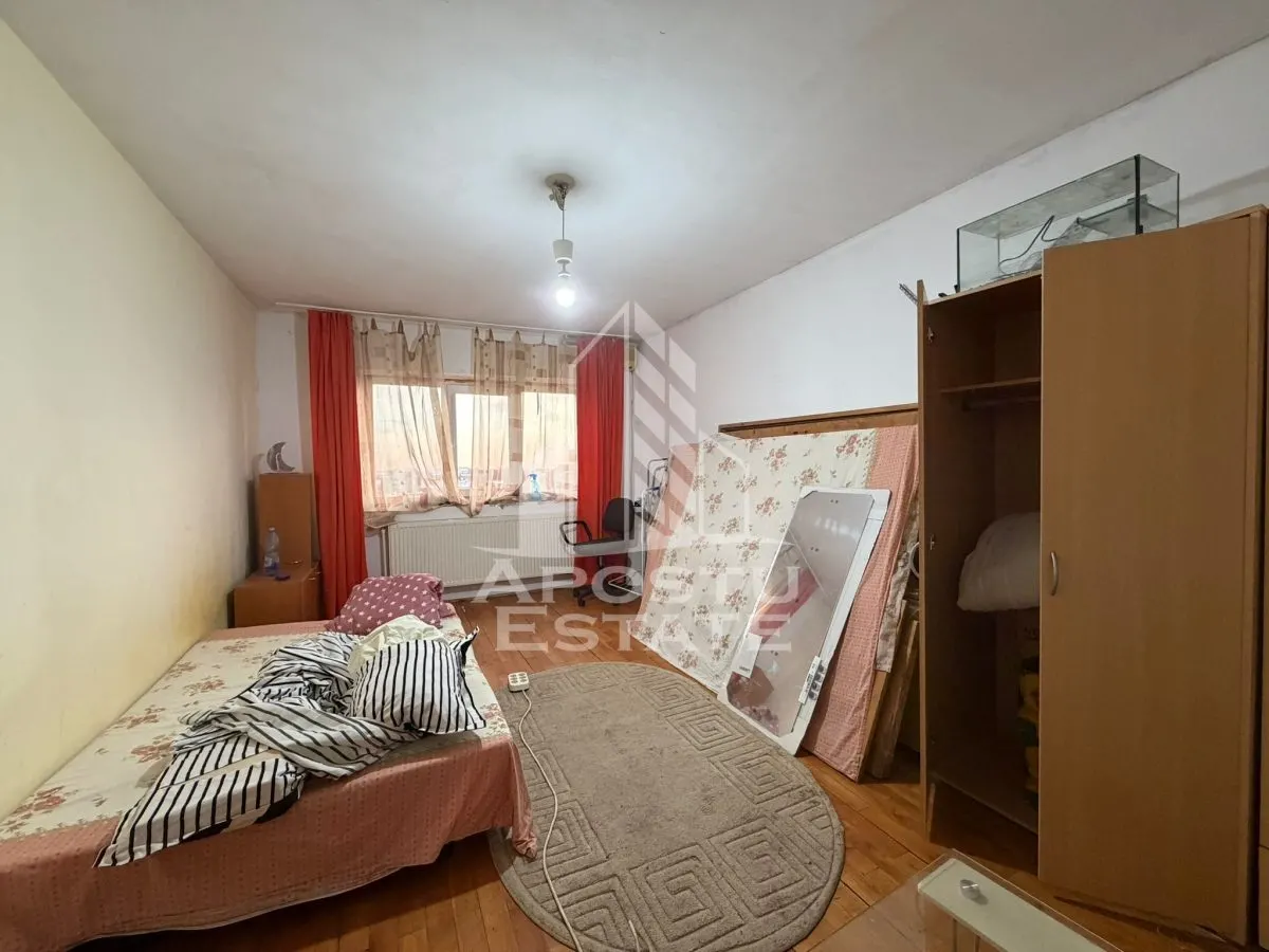 Apartament cu 2 camere, decomandat, centrala proprie, zona Soarelui - foto 5