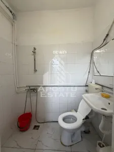 Casa individuala, cu 12 camere,5 bai, acces auto, teren 642, Girocului - foto 12
