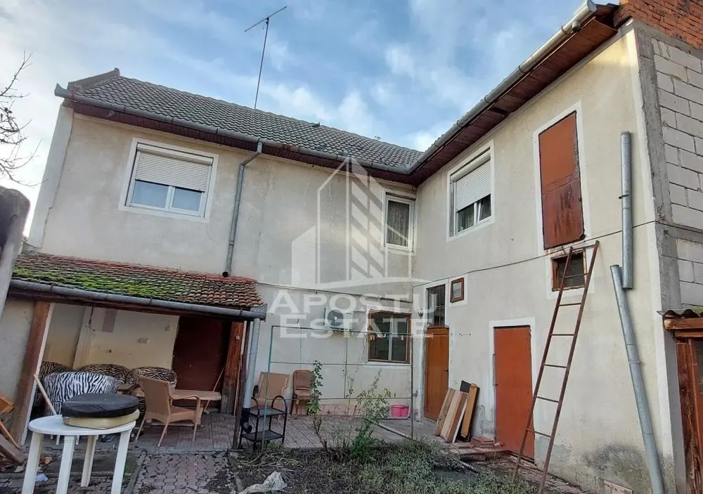 Casa individuala, cu 12 camere,5 bai, acces auto, teren 642, Girocului - foto 16