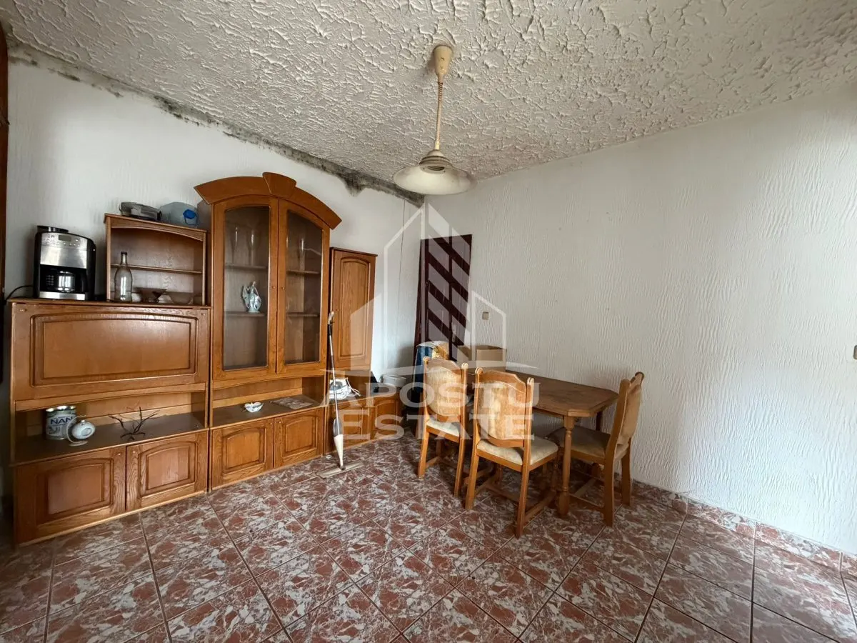 Casa individuala, cu 12 camere,5 bai, acces auto, teren 642, Girocului - foto 4