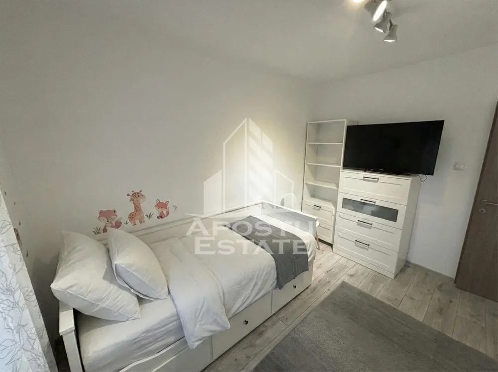 Apartament 3 camere,2 bai, decomandat, renovat, zona Girocului - foto 2