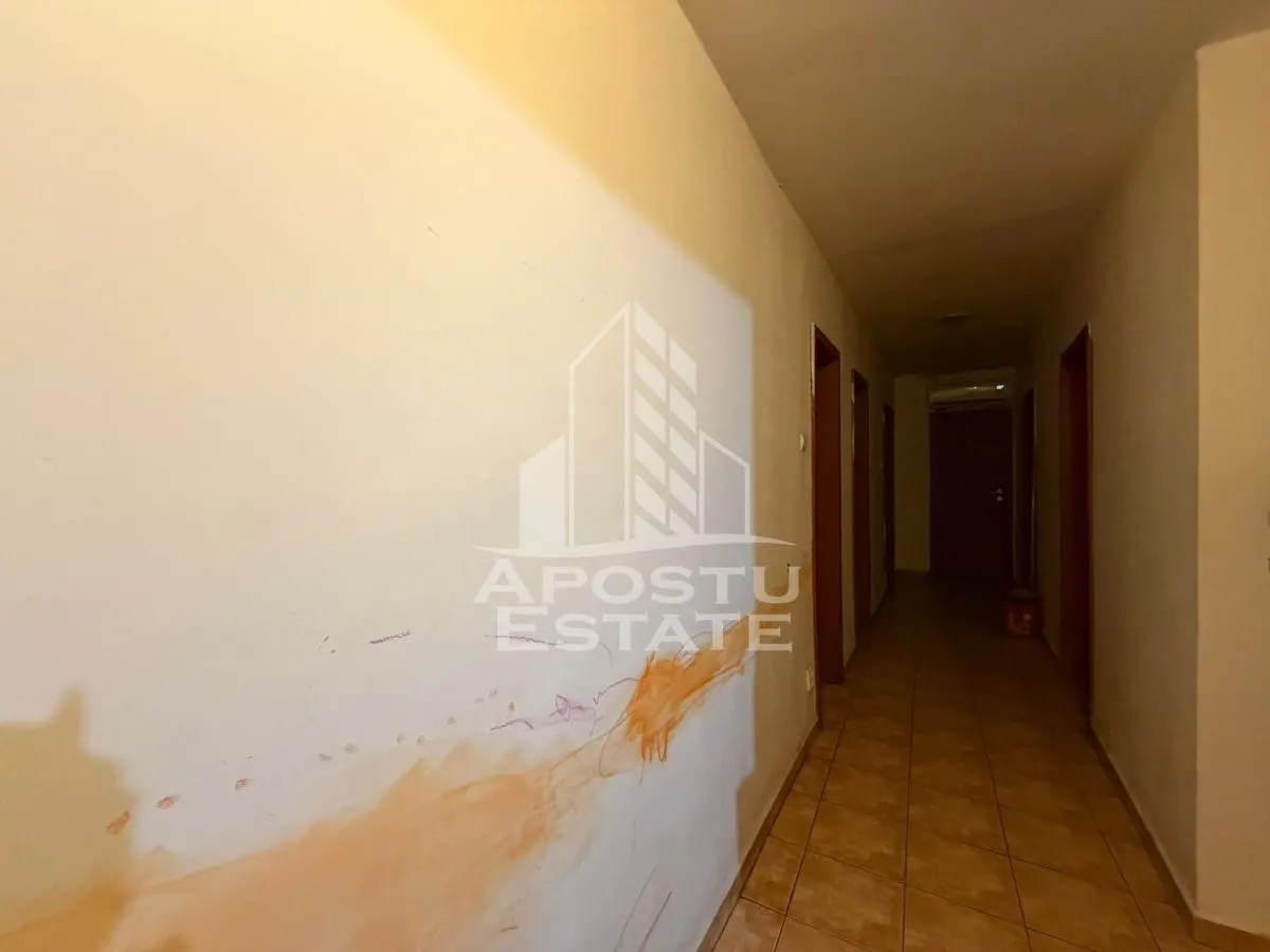 Apartament cu 5 camere, 2 bai, decomandat, centrala zona Girocului - foto 6