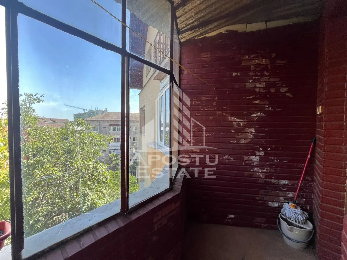Apartament cu 2 camere, semidecomandat, Spitalul Judetean - foto 11