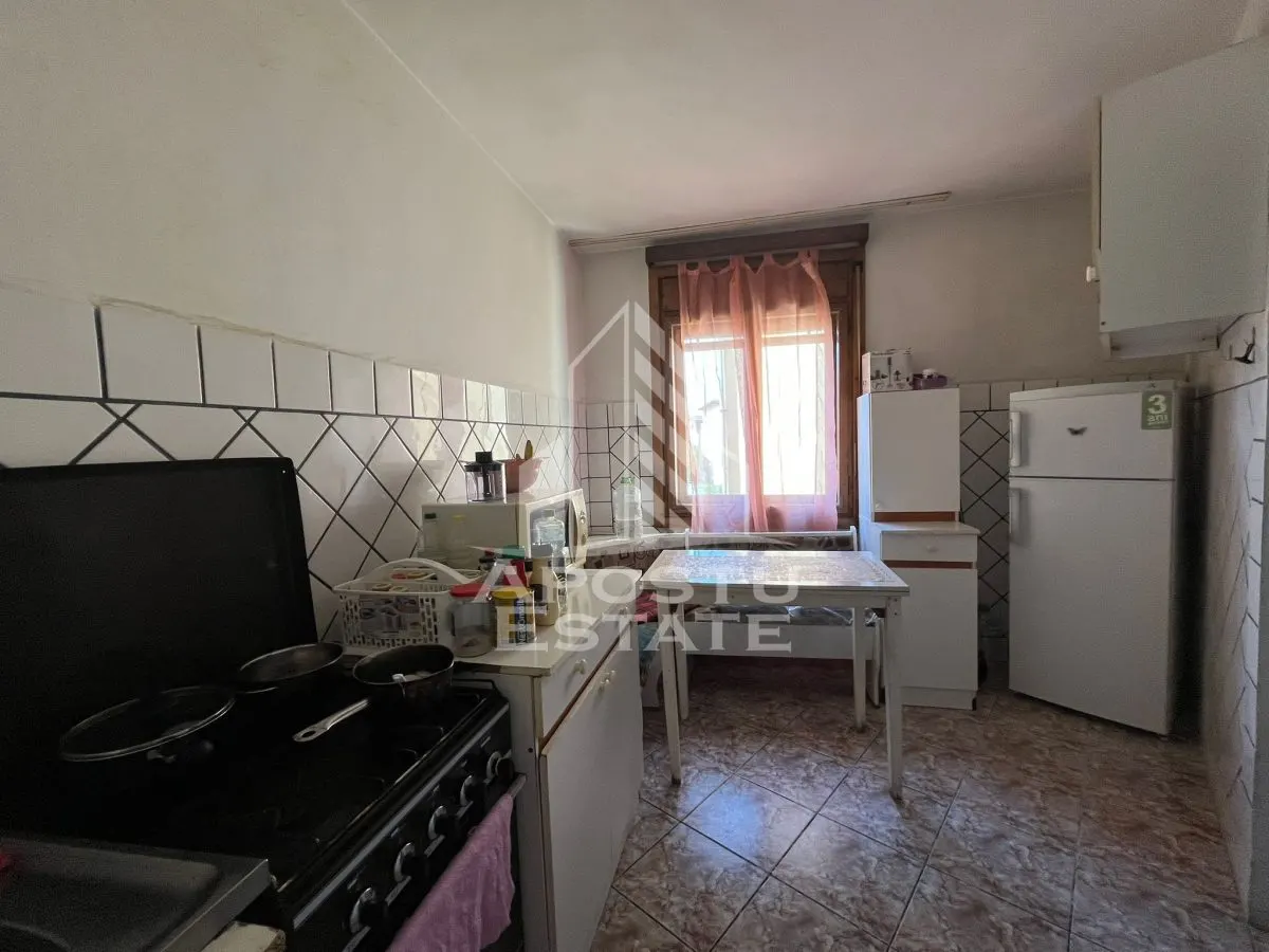 Apartament cu 2 camere, semidecomandat, Spitalul Judetean - foto 6