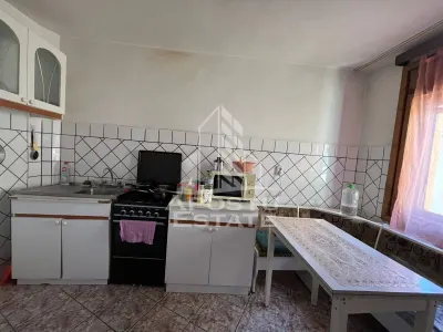 Apartament cu 2 camere, semidecomandat, Spitalul Judetean - foto 7