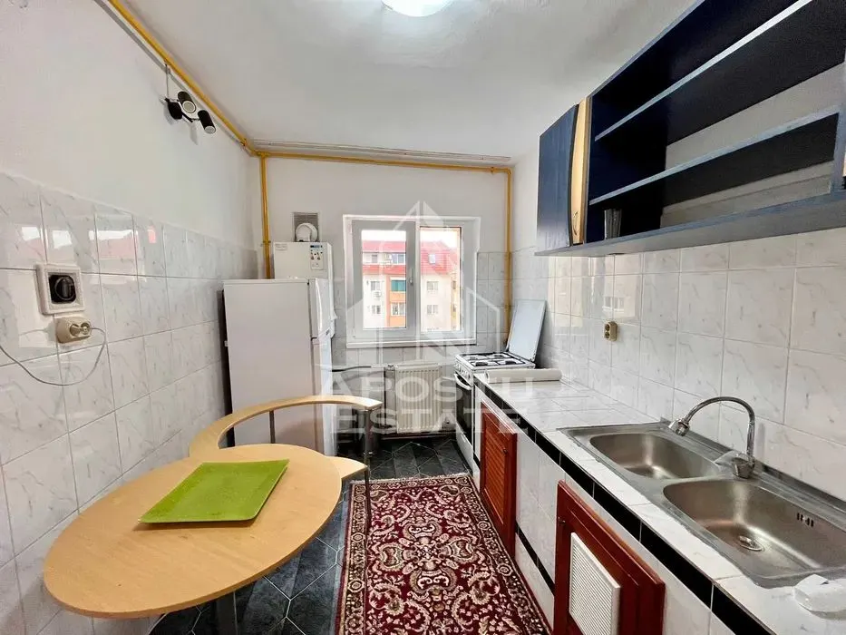 Apartament cu 2 camere,decomandat, centrala proprie, Plavat 2 - foto 5