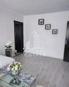 Apartament cu 3 camere, semidecomandat, renovat,  Spitalul Judetean - foto 5