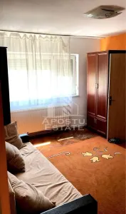 Apartament cu 2 camere ,centrala proprie,etaj intermediar,  Soarelui - Timisoara