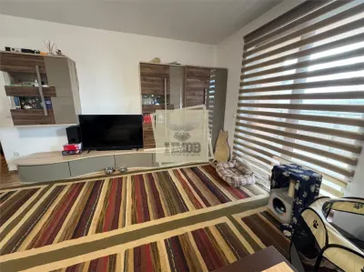 Apartament  decomandat cu 3 camere 2 bai de 105 mp utili - foto 4