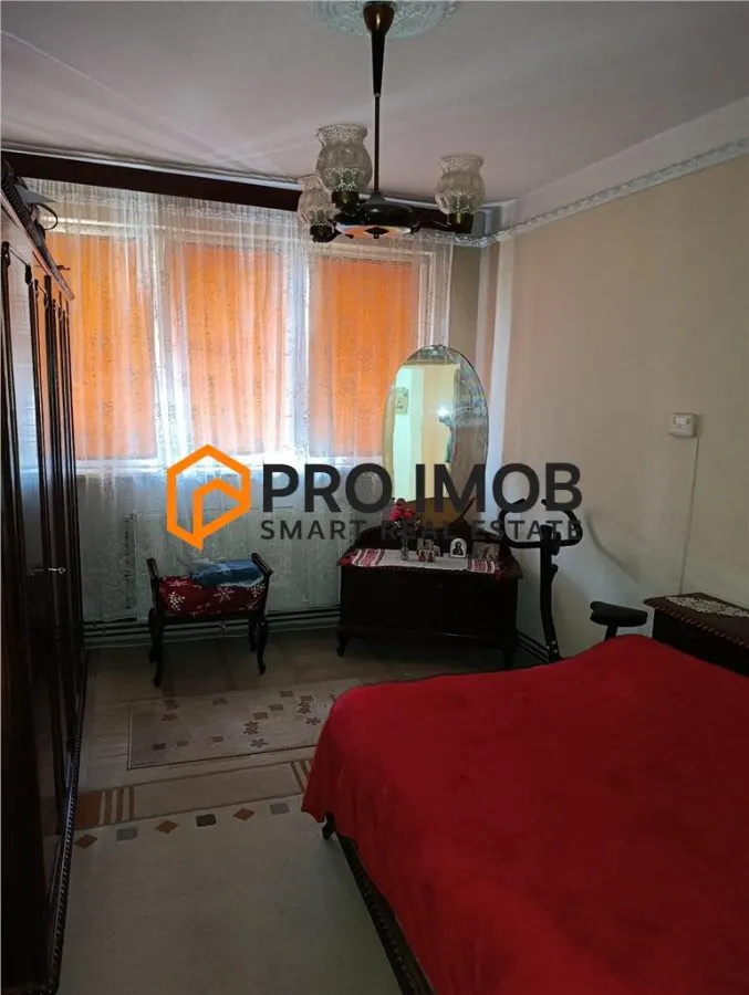 Apartament 3 camere cf 1 decomandat zona Micro 5 - foto 3