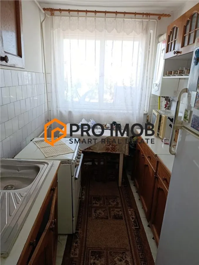 Apartament 3 camere cf 1 decomandat zona Micro 5 - foto 5