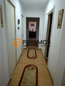 Apartament 3 camere cf 1 decomandat zona Micro 5 - foto 7