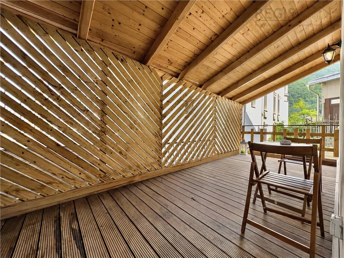 Studio tip loft cu terasa in Centrul Istoric langa primarie - foto 6