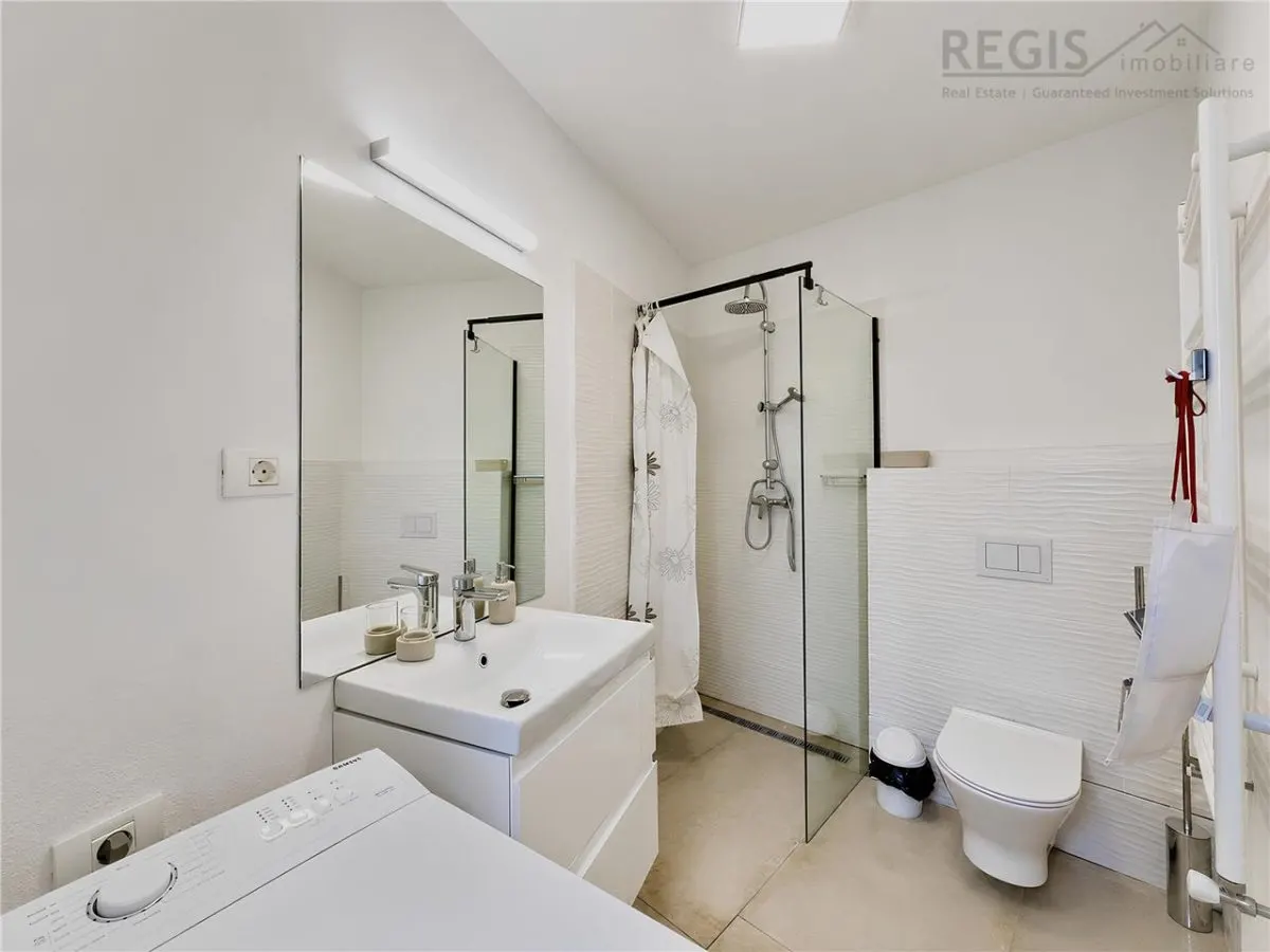 Studio tip loft cu terasa in Centrul Istoric langa primarie - foto 8