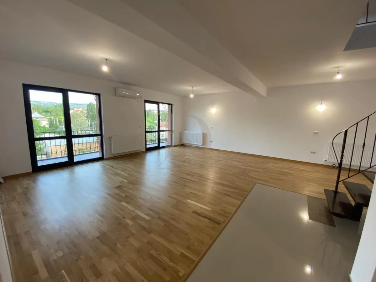Bucium - Arcadia , apartament deosebit , 153 mp , parcare + boxa - foto 11