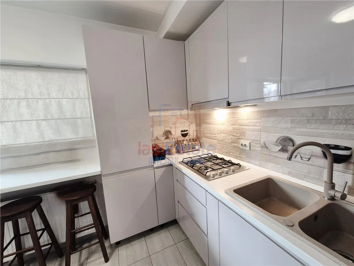 Casa in Bucium la pret de apartament - foto 11