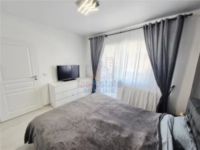 Casa in Bucium la pret de apartament - foto 9