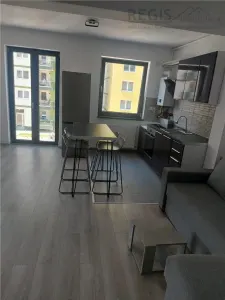 Apartament 2 camere de vanzare Platinum Residence - Coresi, Loc de parcare inclus - foto 3