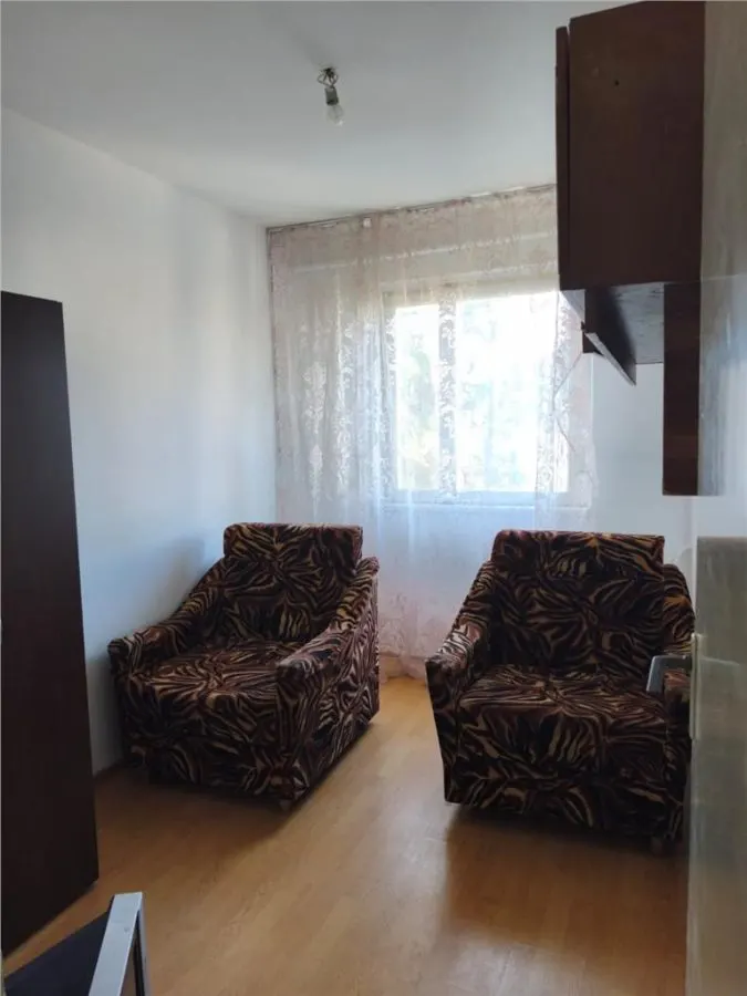 Apartament 3 Camere - foto 2