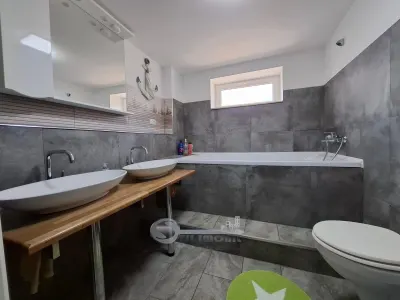 Apartament 4 camere,  Pepiniera Tudor Neculai, parcare proprie, mobilat complet - foto 4