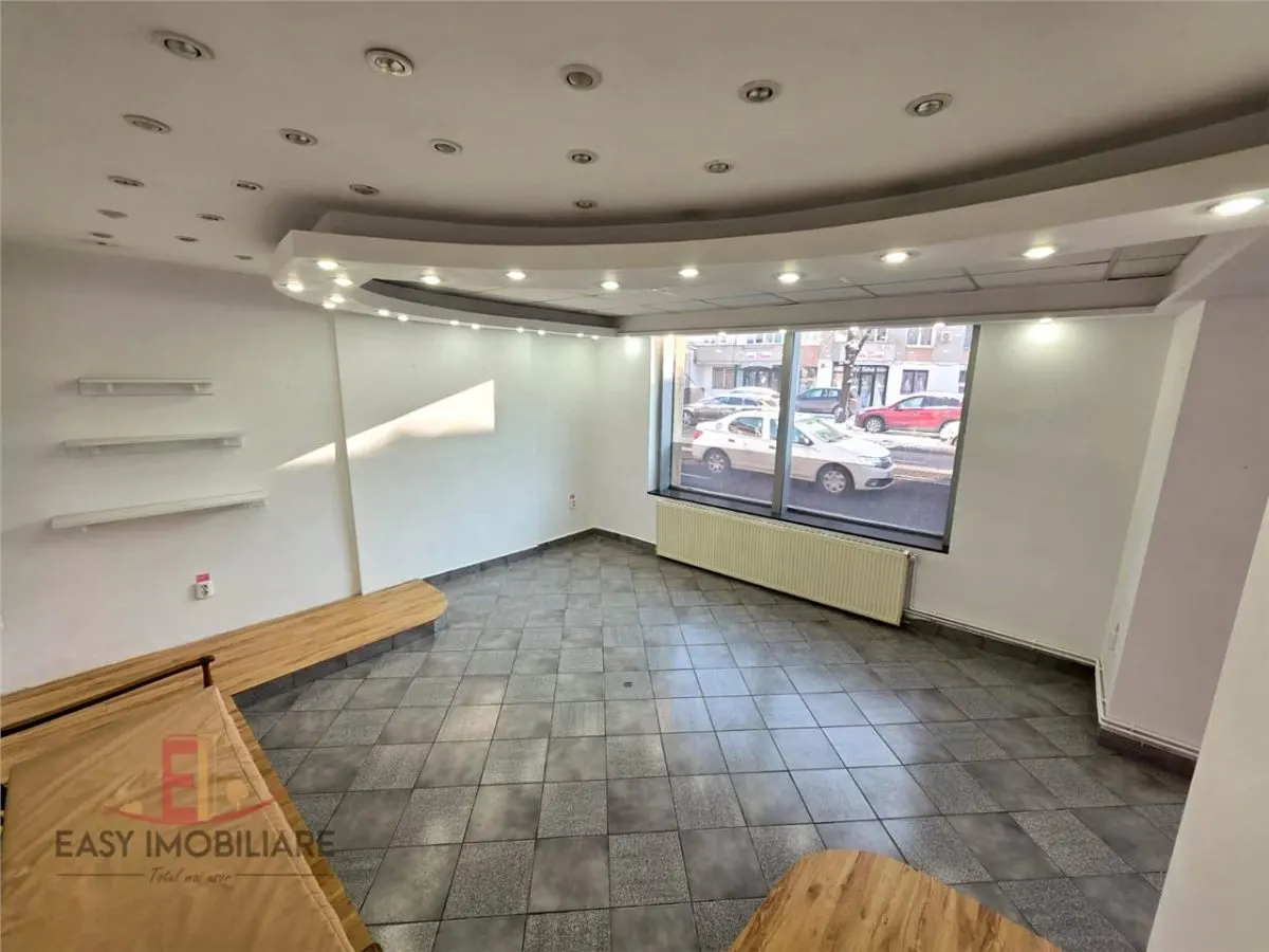 Casa cu 3 camere, CF cu Spatiu Comercial, garaj, Tudor, 100mp,  Targu Mures - foto 1