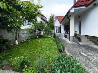 Casa Zona Centrala/4 camere/singur in curte - foto 2