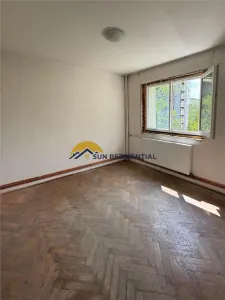 Basarabiei-2 minute de metrou, apartament 3 camere, bloc reabilitat, zona verde - foto 4