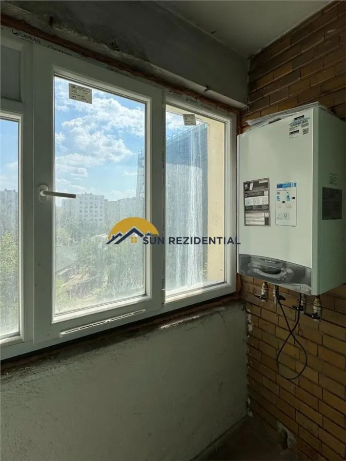 Basarabiei-2 minute de metrou, apartament 3 camere, bloc reabilitat, zona verde - foto 9