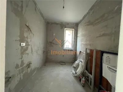 CASA IN GRI | CIHEI | 110 MP | 471 MP TEREN | BIHOR - foto 12