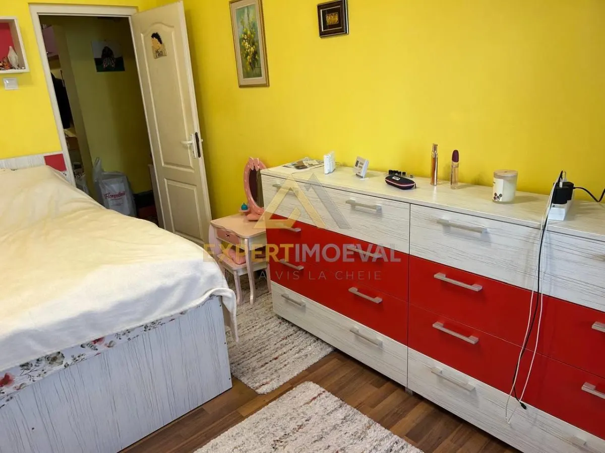 Apartament de vânzare cu 3 camere strada Aleea Expozitiei - foto 9