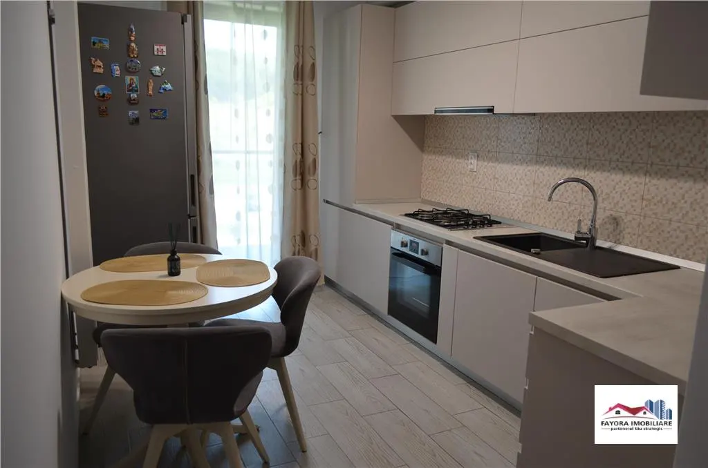 Apartament Nou Modern 2 Camere de Vanzare Zona Tudor - foto 6