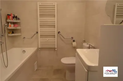 Apartament Nou Modern 2 Camere de Vanzare Zona Tudor - foto 8