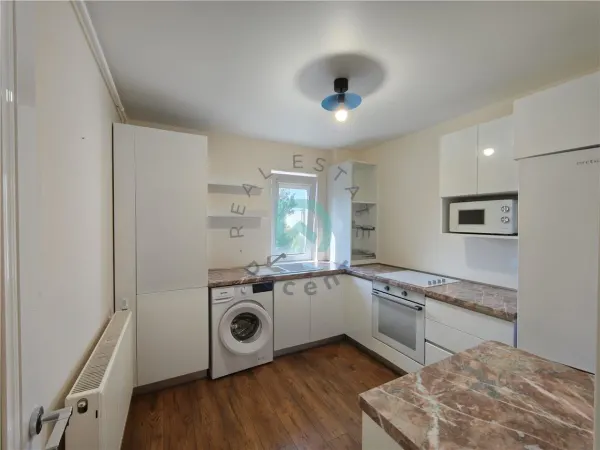 Apartament 3 camere Brașov - poza 2