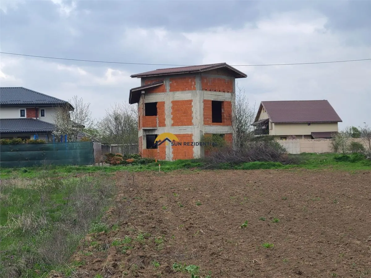 Domnesti, teren intravilan - foto 3